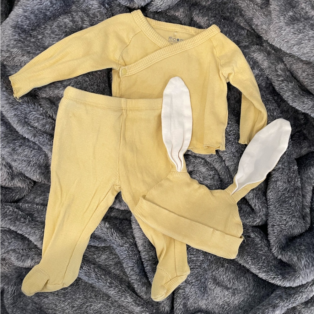 Rabbit Moon Organics 0-3 Month 3 Piece Set
